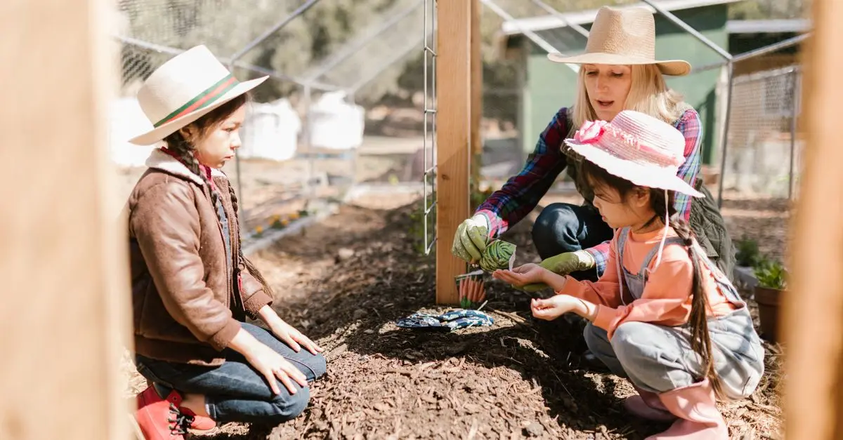 10 Essential Family Activities for Year-Round Fun