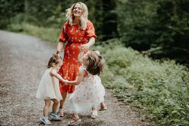 How to Create the Perfect Family Fun Day at Home