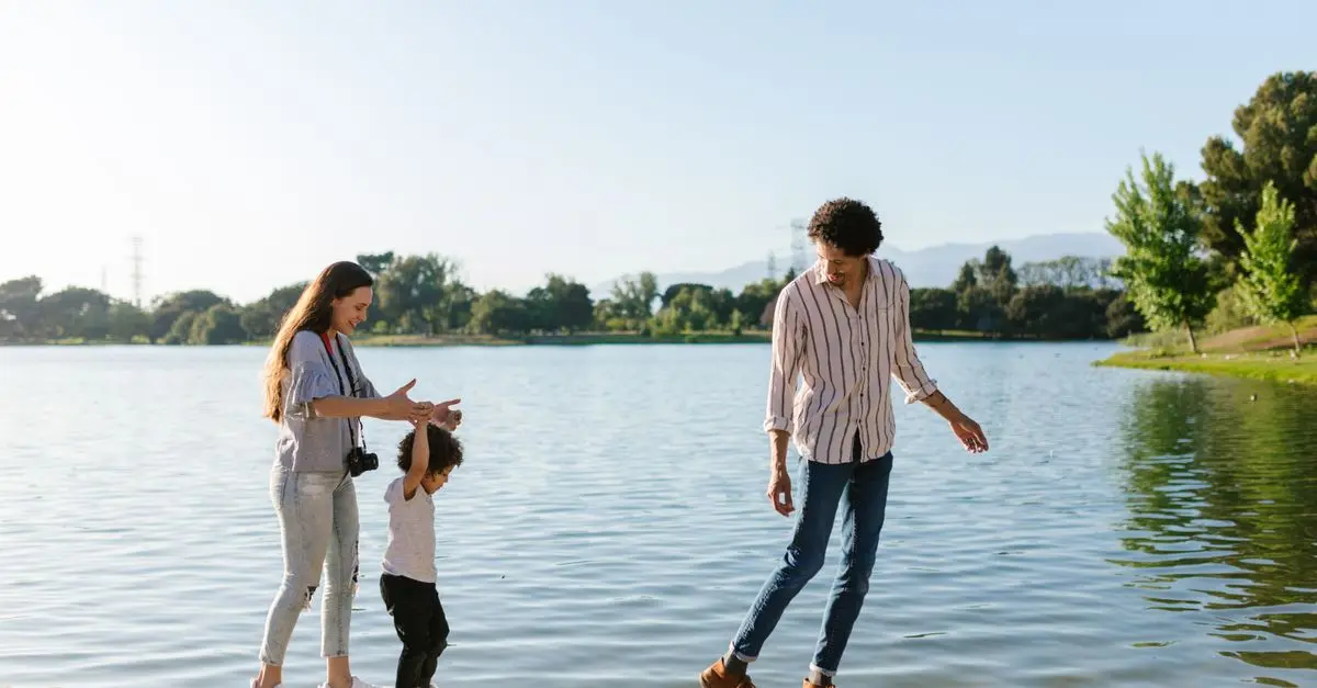 10 Fun Outdoor Activities for Families to Bond Together