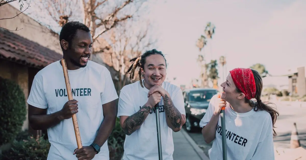 10 Creative Family Volunteer Ideas for Meaningful Connections