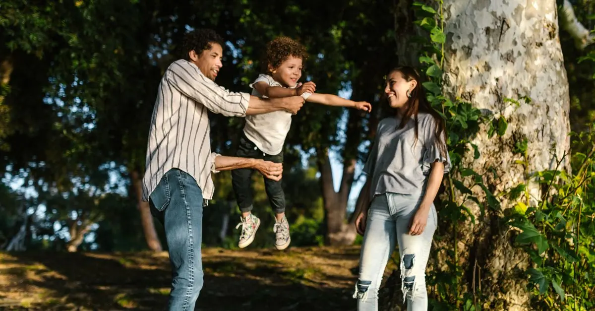 10 Creative Outdoor Activities for Family Fun and Bonding