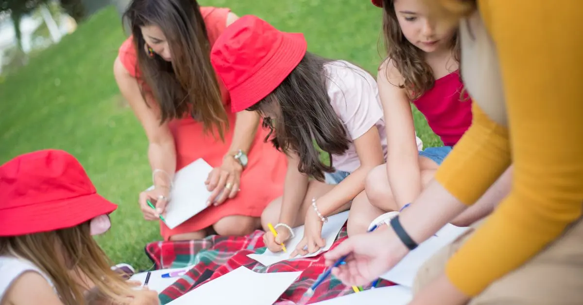 10 Creative Family Activities for Year-Round Fun